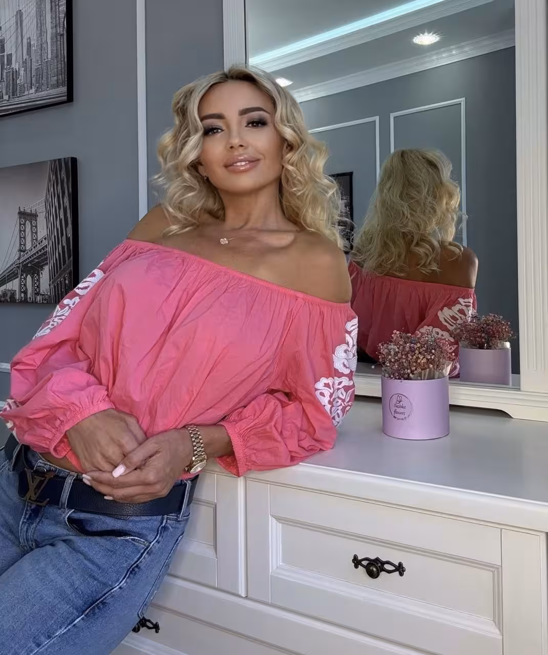 Visitar Perfil de la Dama