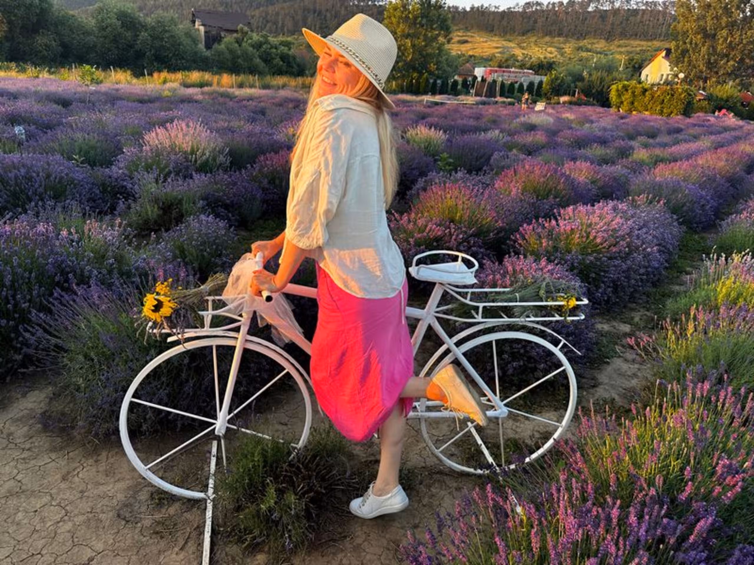 Saber M&aacute;s Sobre Ella