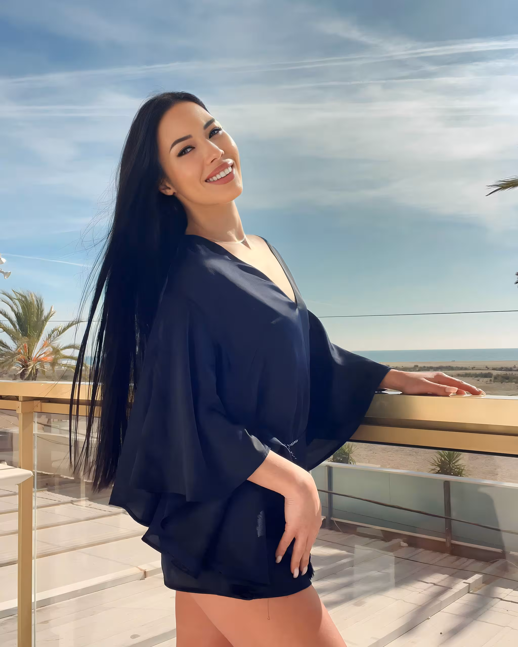 Saber M&aacute;s Sobre Ella