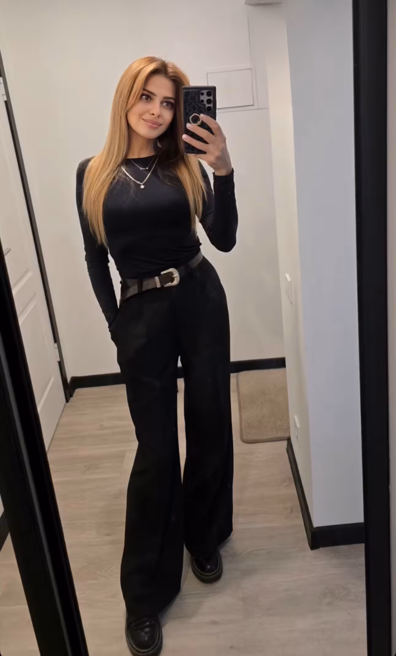 Perfil Detallado