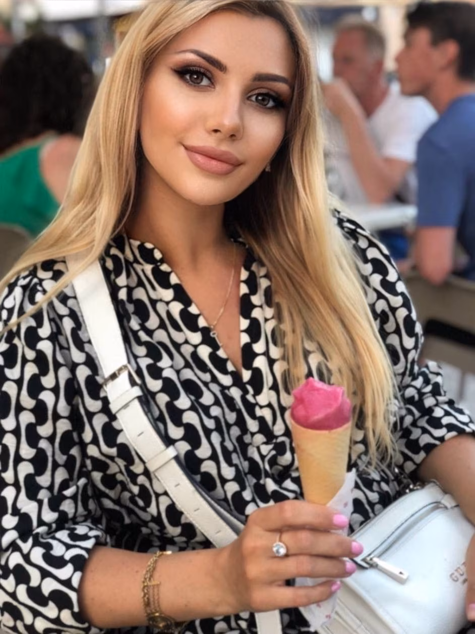 Visitar Perfil de la Dama