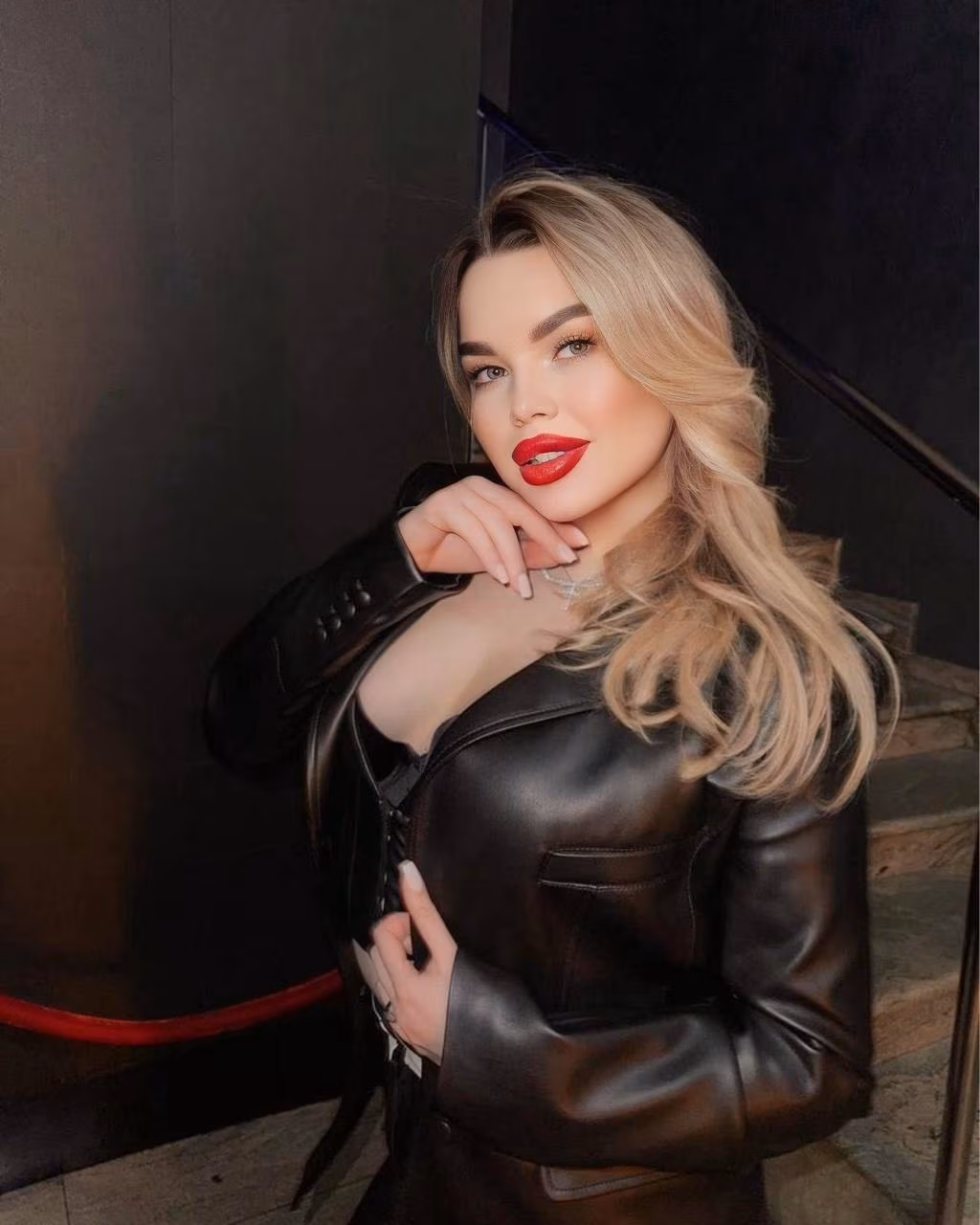 Visitar Perfil de la Dama