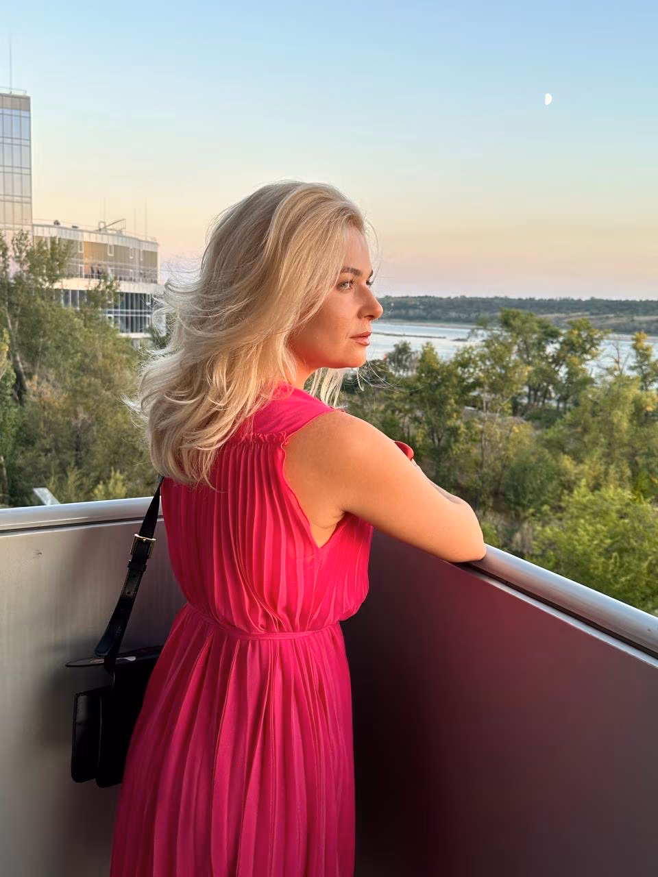 Abrir Perfil de la Mujer