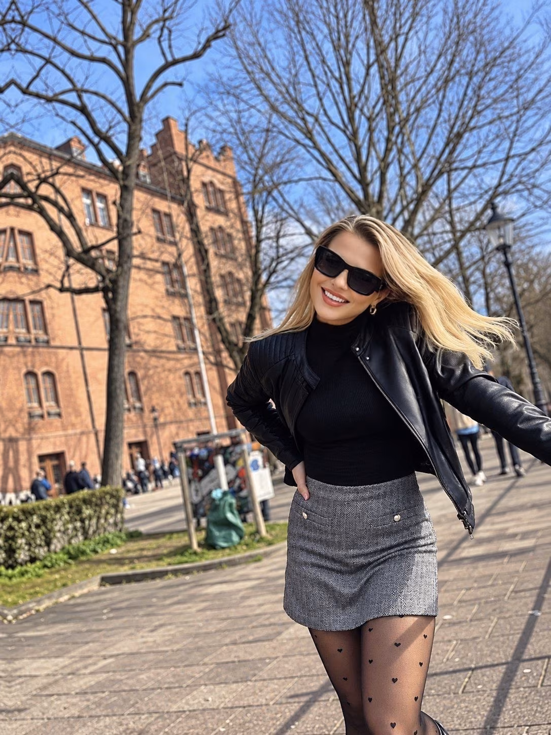 Visitar Perfil de la Dama