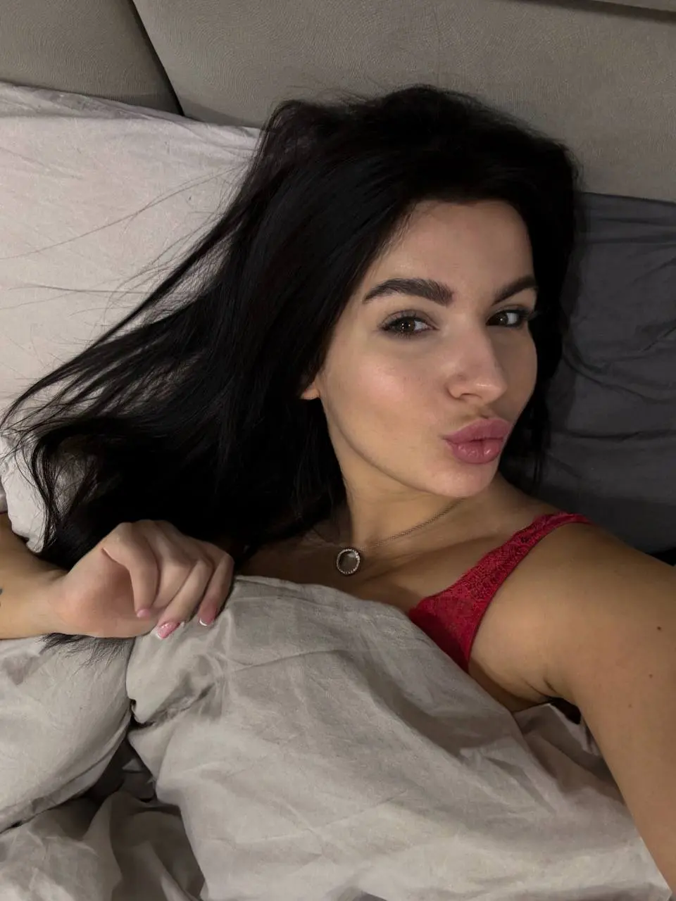 Saber M&aacute;s Sobre Ella