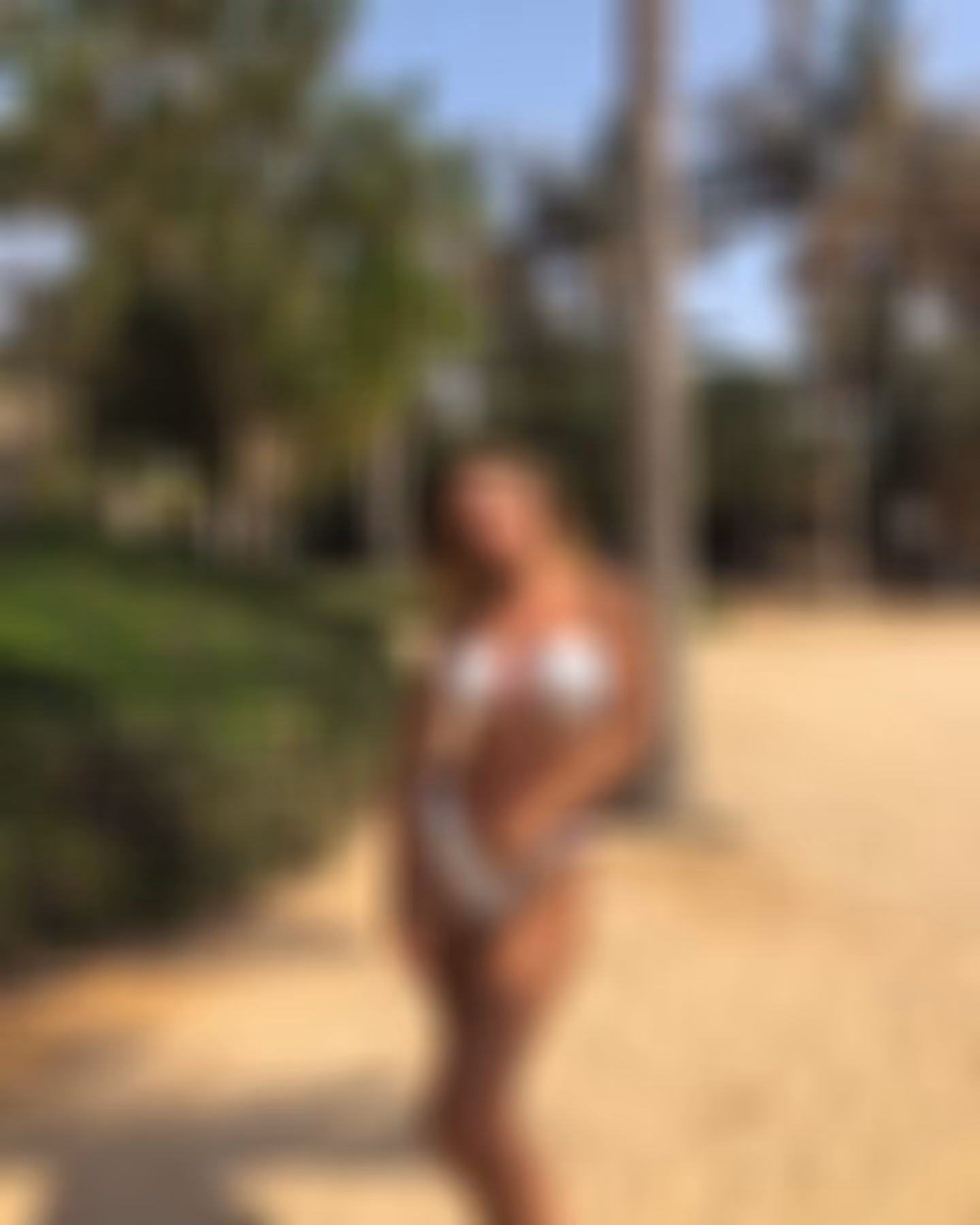 Saber M&aacute;s Sobre Ella