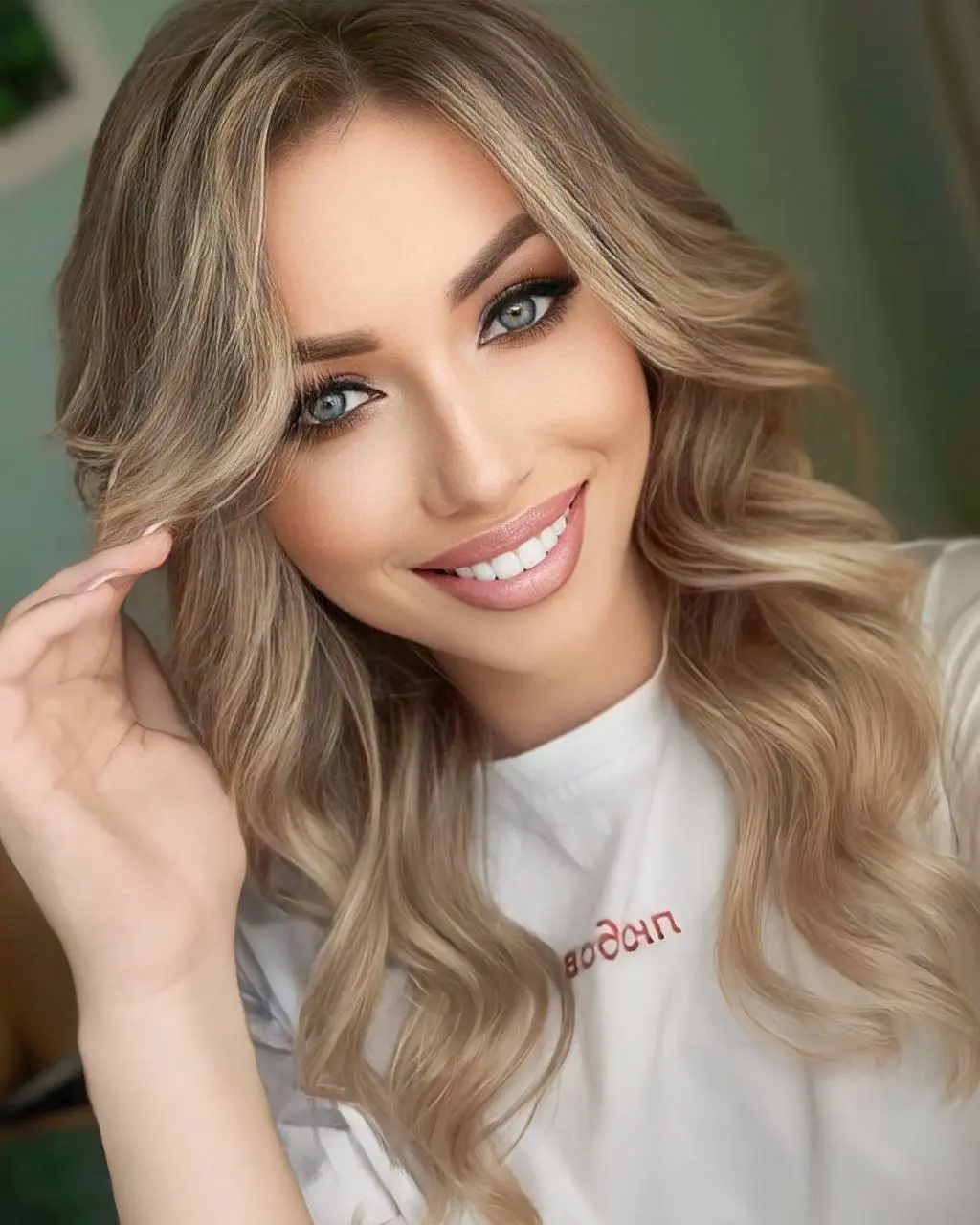 Abrir Perfil de la Mujer