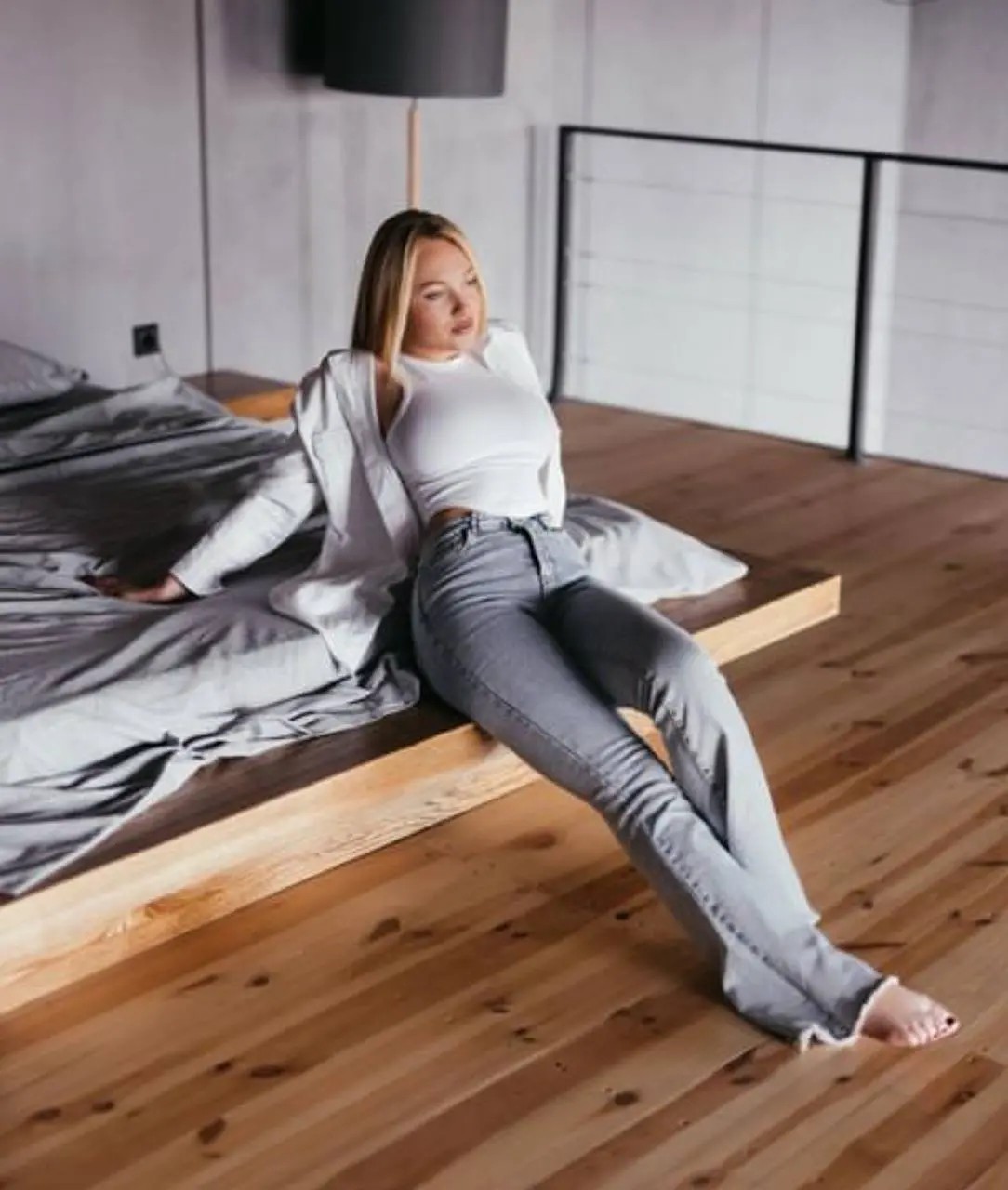 Saber M&aacute;s Sobre Ella