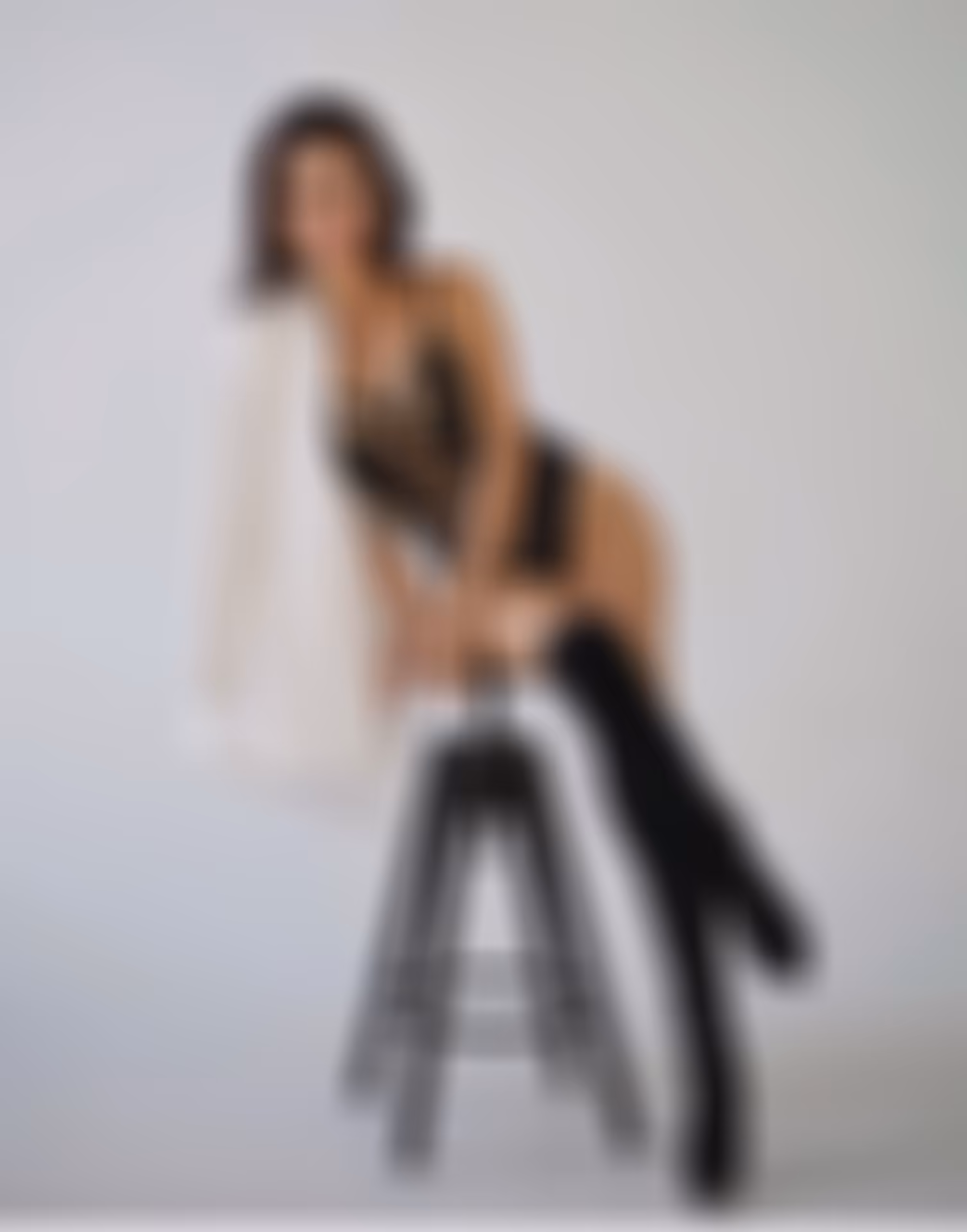 Saber M&aacute;s Sobre Ella